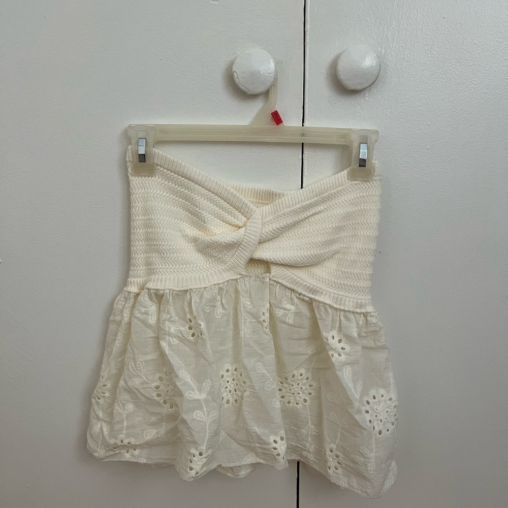 Elegant Cream Knit and Lace Tube Top